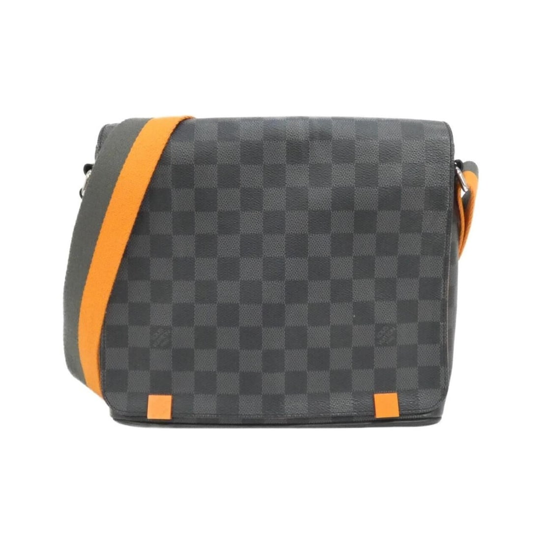 Louis Vuitton Damier Graphite District PM N42405 Shoulder Bag: --- Catalog ---Category: SizeSize (HxWxD): 23cm x 25cm x 7cm / 9.05'' x 9.84'' x 2.75''Category: DesignType: Shoulder bagColor: Graphite, OrangeGender: Men,WomenMaterial: Coated canvas Hardware Color: