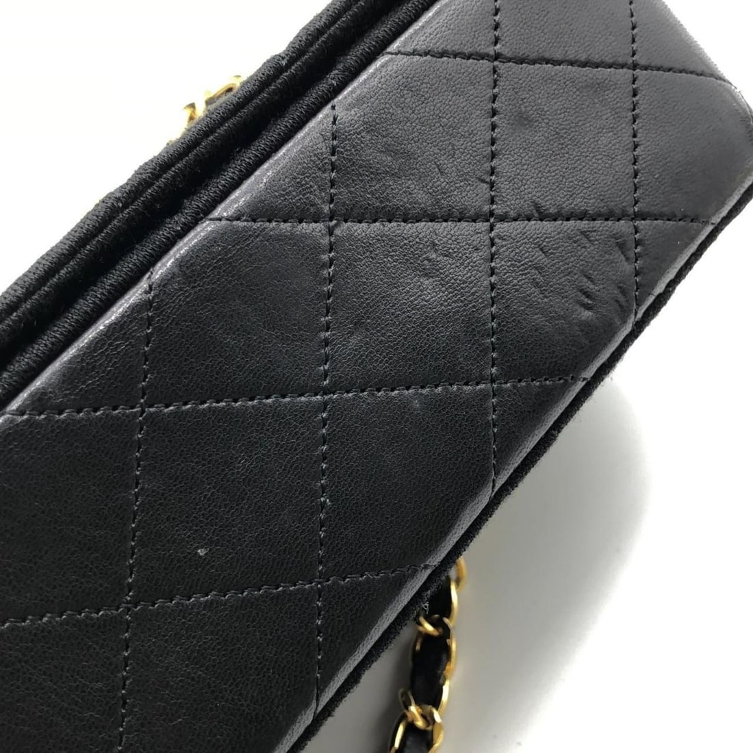 Chanel shoulder bag - 4