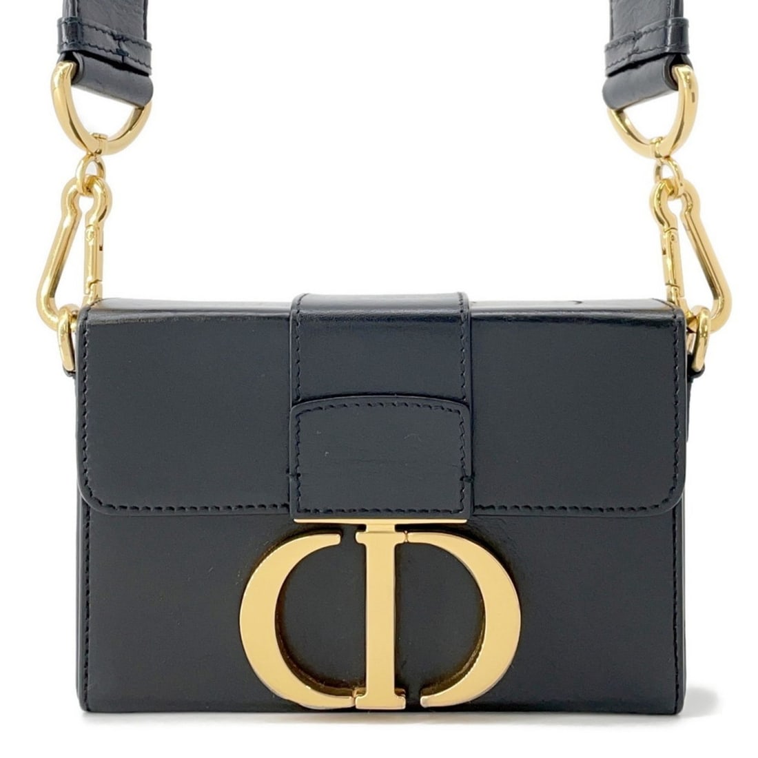 Christian Dior 30 Montaigne Shoulder Bag in Black Leather (1 of 17)