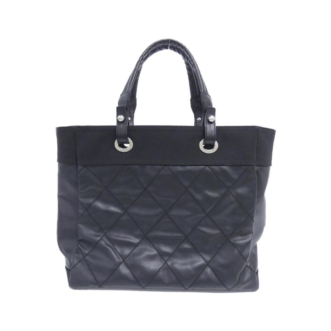 Chanel Paris Biarritz Line 34209 Handbag: --- Catalog ---Category: SizeSize (HxWxD): 29cm x 45cm x 15cm / 11.41'' x 17.71'' x 5.9''Category: DesignType: HandbagColor: BlackGender: WomenMaterial: Canvas Hardware Color: SilverCategory: