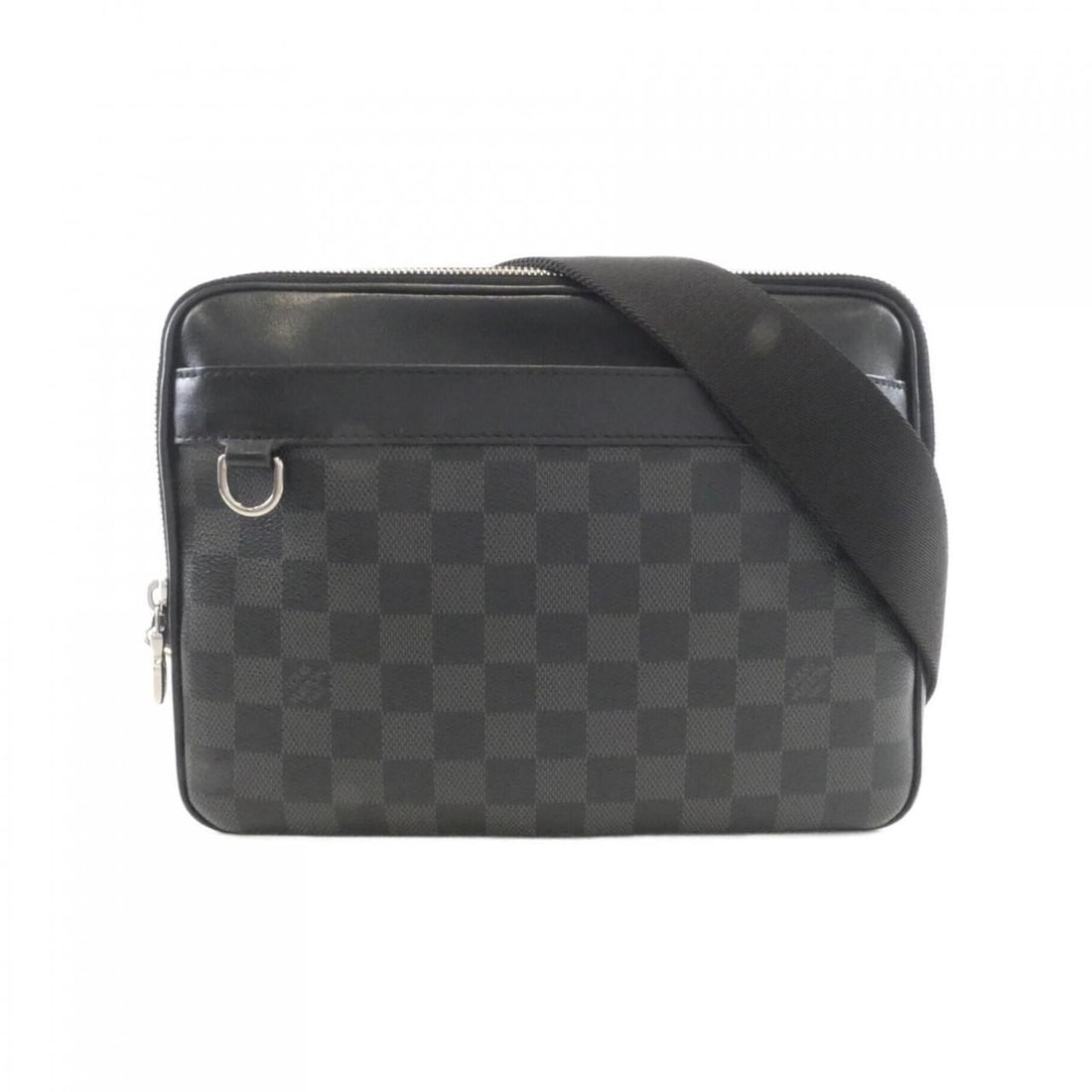 Louis Vuitton Damier Graphite Trocadero Messenger PM N40087 Shoulder Bag: --- Catalog ---Category: SizeSize (HxWxD): 21cm x 26cm x 8cm / 8.26'' x 10.23'' x 3.14''Category: DesignType: Shoulder bagColor: GraphiteGender: MenMaterial: Coated canvas Hardware Color: SilverCatego
