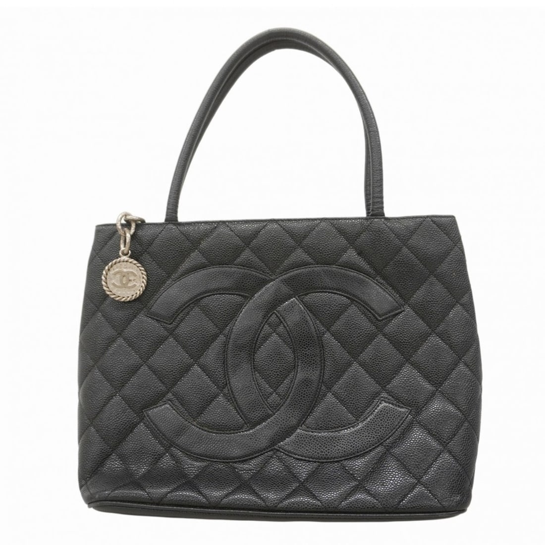 Chanel Reissue Tote Bag, Caviar Skin, Black, Women's: --- Catalog ---Category: SizeSize (HxWxD): 24cm x 30cm x 14.5cm / 9.44'' x 11.81'' x 5.7''Category: DesignType: Tote bagColor: BlackGender: WomenMaterial: Grained Calfskin Hardware Color: SilverCatego