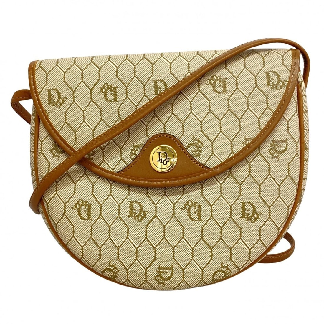 Christian Dior Shoulder Bag Honeycomb Beige Brown Women's: --- Catalog ---Category: SizeSize (HxWxD): 18cm x 19cm x 5.5cm / 7.08'' x 7.48'' x 2.16''Category: DesignType: Shoulder bagColor: Beige, BrownGender: WomenMaterial: PVC Hardware Color: GoldCategory: G