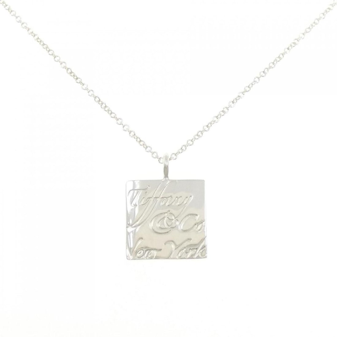 Tiffany Notes Square Necklace: --- Catalog ---Category: SizePendant Size: 16.9mm x 12.2mm / 0.66'' x 0.48''Neck Circumference: 41 cm / 16.14''Category: DesignGender: WomenMaterial: Silver 925Pendant Type: PendantNecklace Type: