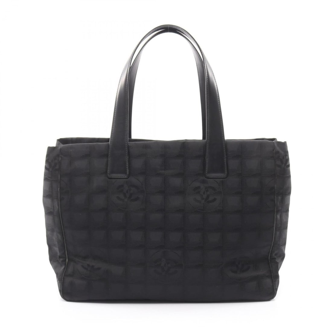 CHANEL New Travel Line MM Tote Bag, Leather, Nylon Canvas, Women's, Black: --- Catalog ---Category: SizeSize (HxWxD): 25cm x 34cm x 14.5cm / 9.84'' x 13.38'' x 5.7''Category: DesignType: Tote bagColor: BlackGender: WomenMaterial: Leather , Nylon canvas Category: GeneralBrand