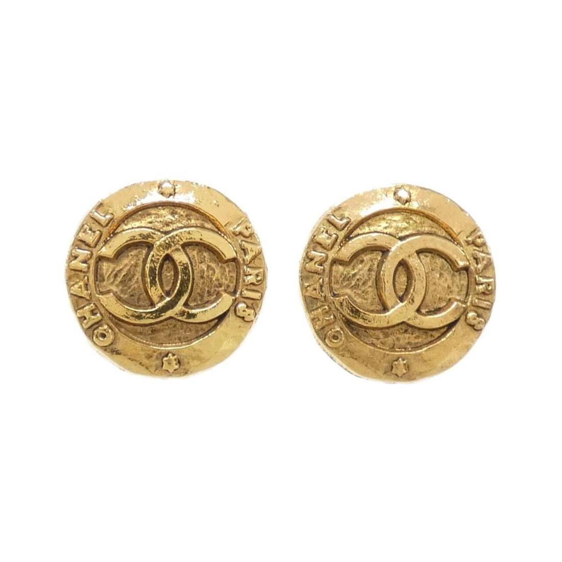 Chanel Earrings: --- Catalog ---Category: SizeSize (HxWxD): 20.00mm x 20.00mm / 0.79'' x 0.79''Category: DesignType: Clip earringsColor: GoldGender: WomenCategory: GeneralBrand: Chanel--- Item List ---Section: Conditi