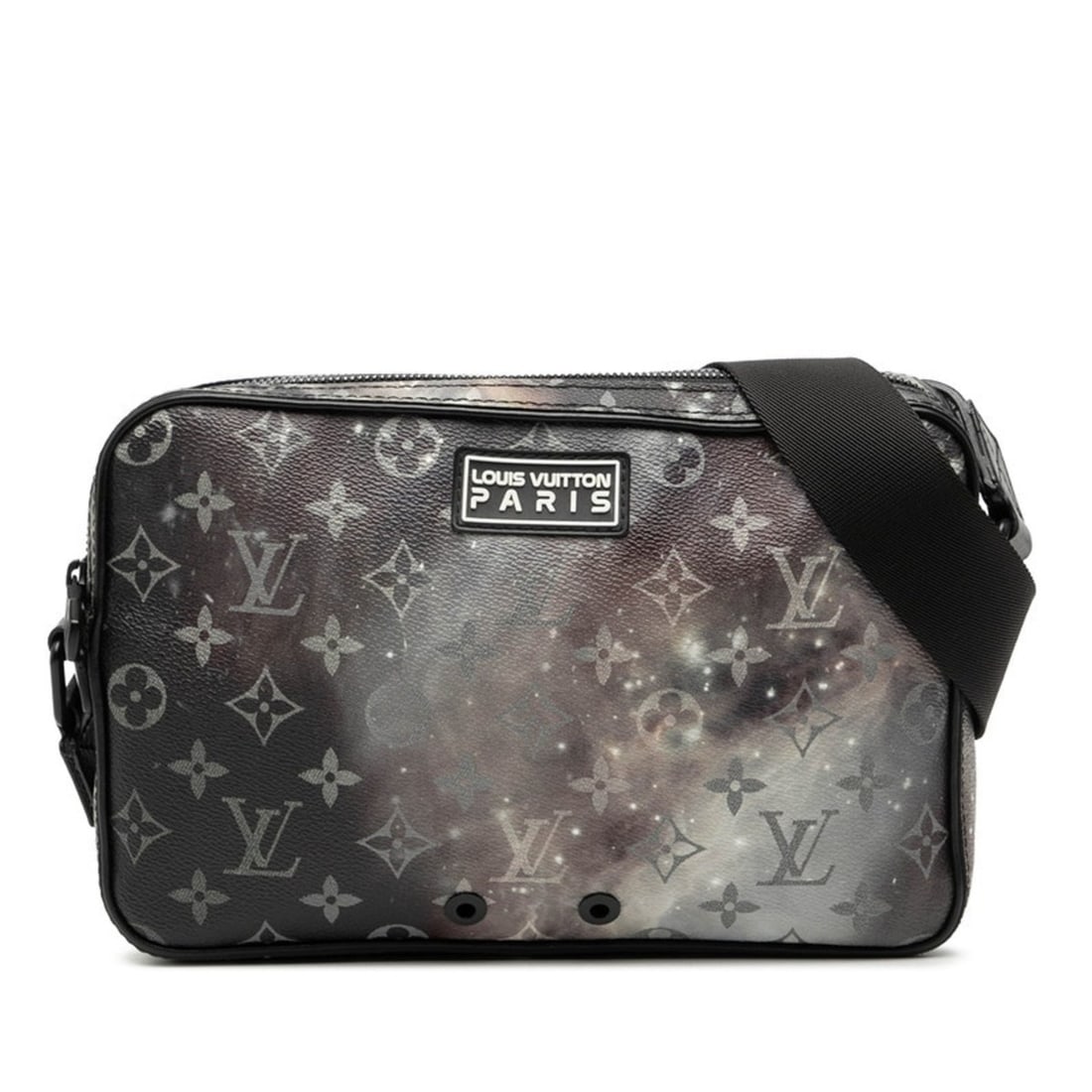 Louis Vuitton Monogram Galaxy Alpha Messenger Shoulder Bag M44165 in Black, Gray, and Purple: --- Catalog ---Category: SizeStrap Drop: 55cm / 21.65''Size (HxWxD): 17cm x 26cm x 4cm / 6.69'' x 10.23'' x 1.57''Category: DesignType: Shoulder bagColor: Black, Gray, PurpleGender: MenClosure: Zipper
