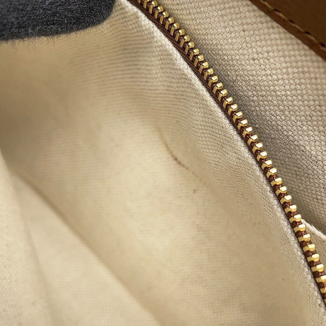 Loewe C604Y40X01 Strap - 9