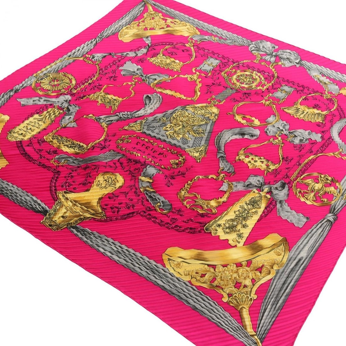 Hermes Hermès Carré Presé ETRIERS Silk Scarf for Women in Multicolored Pink (1 of 8)