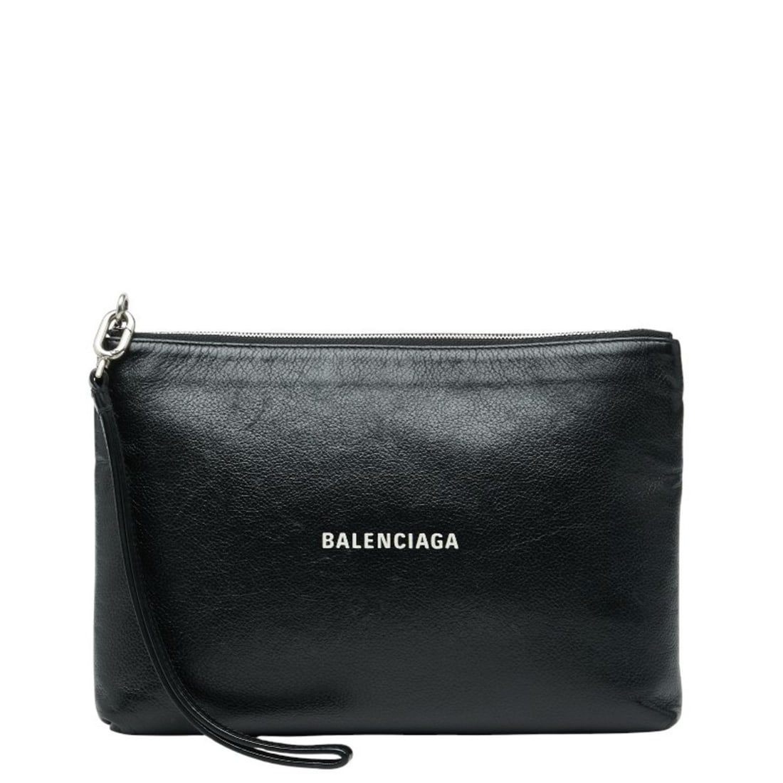 Balenciaga Everyday Clutch Bag/Second Bag in Black Leather for Men: --- Catalog ---Category: SizeSize (HxWxD): 17cm x 25.5cm x 5cm / 6.69'' x 10.03'' x 1.96''Category: DesignType: Clutch bagColor: BlackGender: MenMaterial: Leather Category: GeneralBrand: Balenciaga---