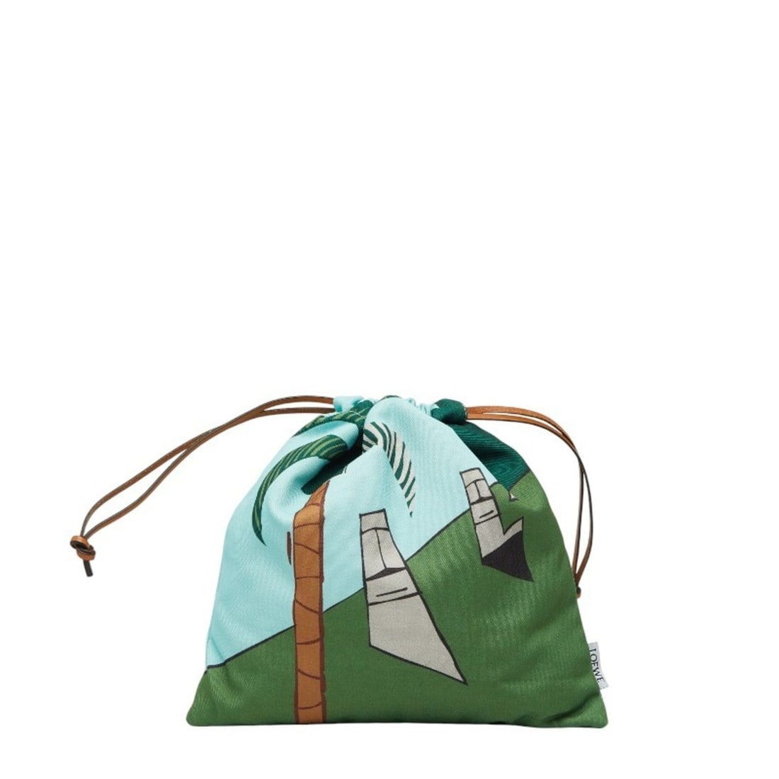 LOEWE Easter Island Ken Price Capsule Collection Drawstring Pouch in Green and Multicolor Canvas for: --- Catalog ---Category: SizeSize (HxWxD): 28cm x 29cm x 1cm / 11.02'' x 11.41'' x 0.39''Category: DesignType: PouchColor: Green, Multi-colorGender: WomenMaterial: Canvas Category: GeneralBrand: Loewe