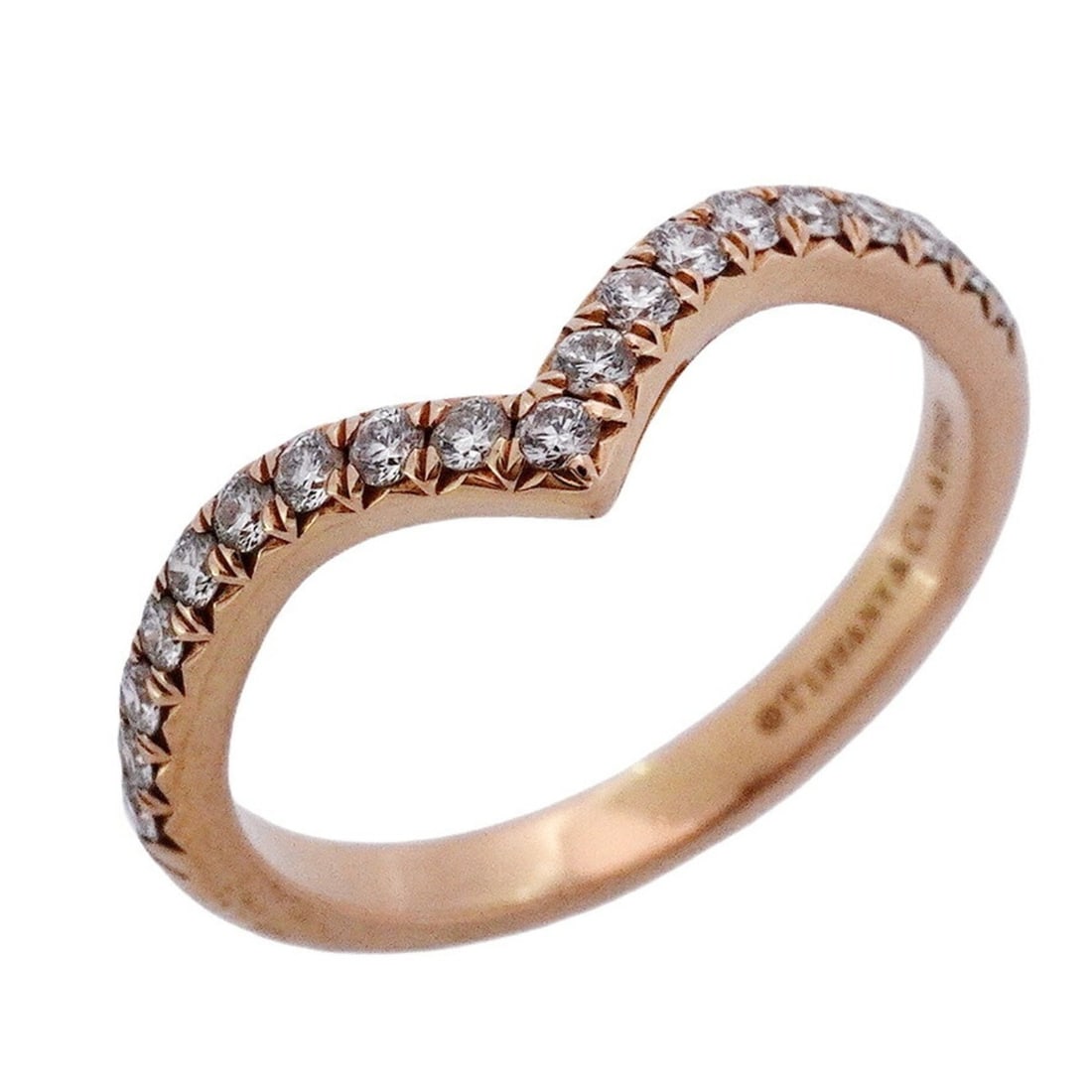 Tiffany Soleste V-Band Ring in 18K Pink Gold with Diamonds, Size 6, Women's, P2038353: --- Catalog ---Category: SizeJP Size: 6US Size: 3.5Category: DesignType: Band ringStone: DiamondGender: WomenMaterial: Pink gold (18K)Category: GeneralBrand: Tiffany--- Item List ---Section: Condition