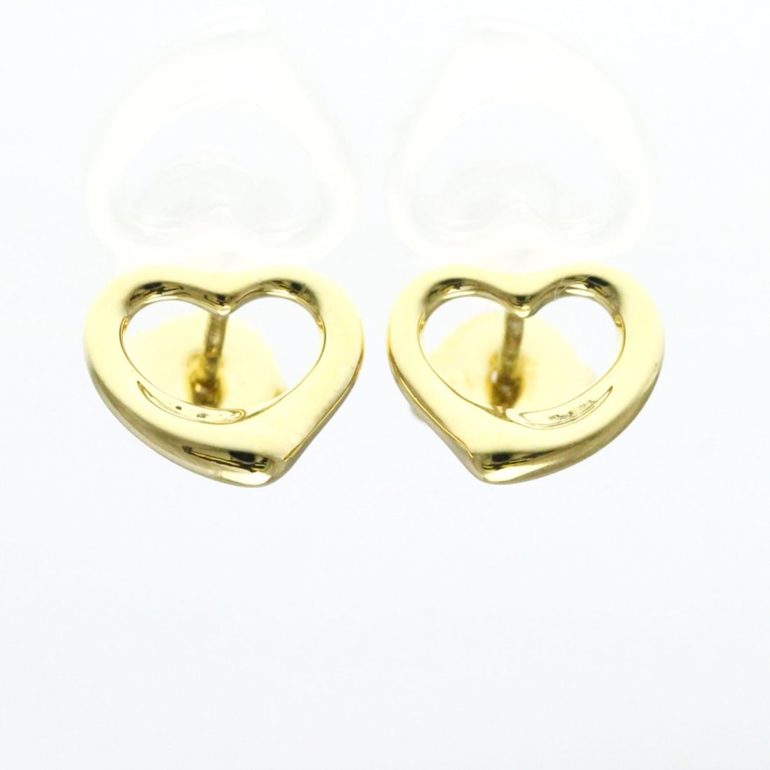 Tiffany Open Heart No Stone Yellow Gold (18K) Stud Earrings Gold: --- Catalog ---Category: SizeWeight: 2.6g / 0.09oz.Size (HxWxD): 10.50mm x 10.50mm / 0.41'' x 0.41''Category: DesignType: Stud earringsColor: GoldMetal: GoldStone: No StoneStyle: FashionGender: Women,