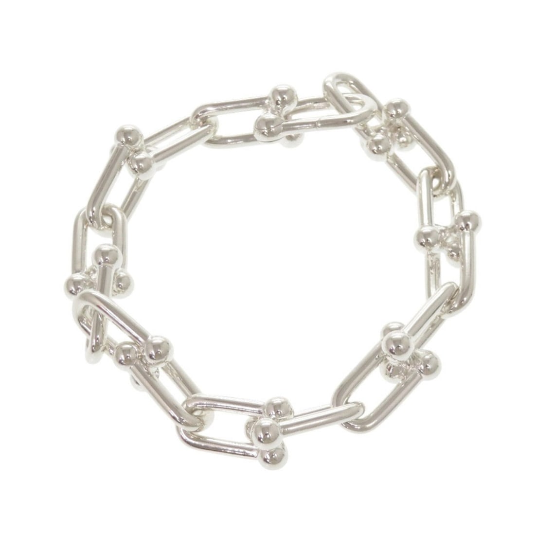 Excellent condition Tiffany HardWear extra large link sterling silver bracelet 1201: --- Catalog ---Category: SizeLength: 22.5cm / 8.85''Category: DesignType: Charm braceletColor: SilverGender: Men,WomenMaterial: Silver 925Category: GeneralBrand: Tiffany--- Item List ---Section: Condi