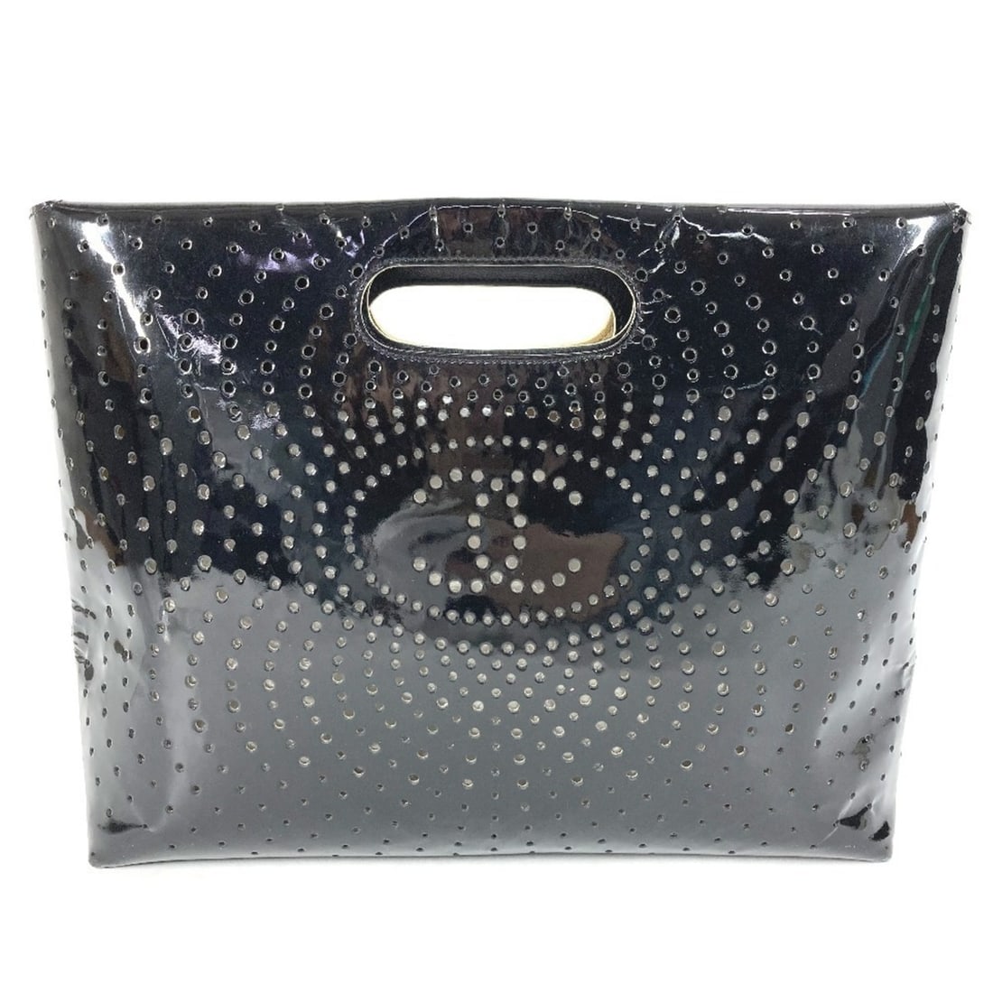 CHANEL Chanel Punching CC Coco Mark Logo Handbag Enamel Women's Black: --- Catalog ---Category: SizeSize (HxWxD): 23cm x 29.5cm x 6.5cm / 9.05'' x 11.61'' x 2.55''Category: DesignType: HandbagColor: BlackGender: WomenMaterial: Leather Leather/Fur Type: Enamel LeatherCate