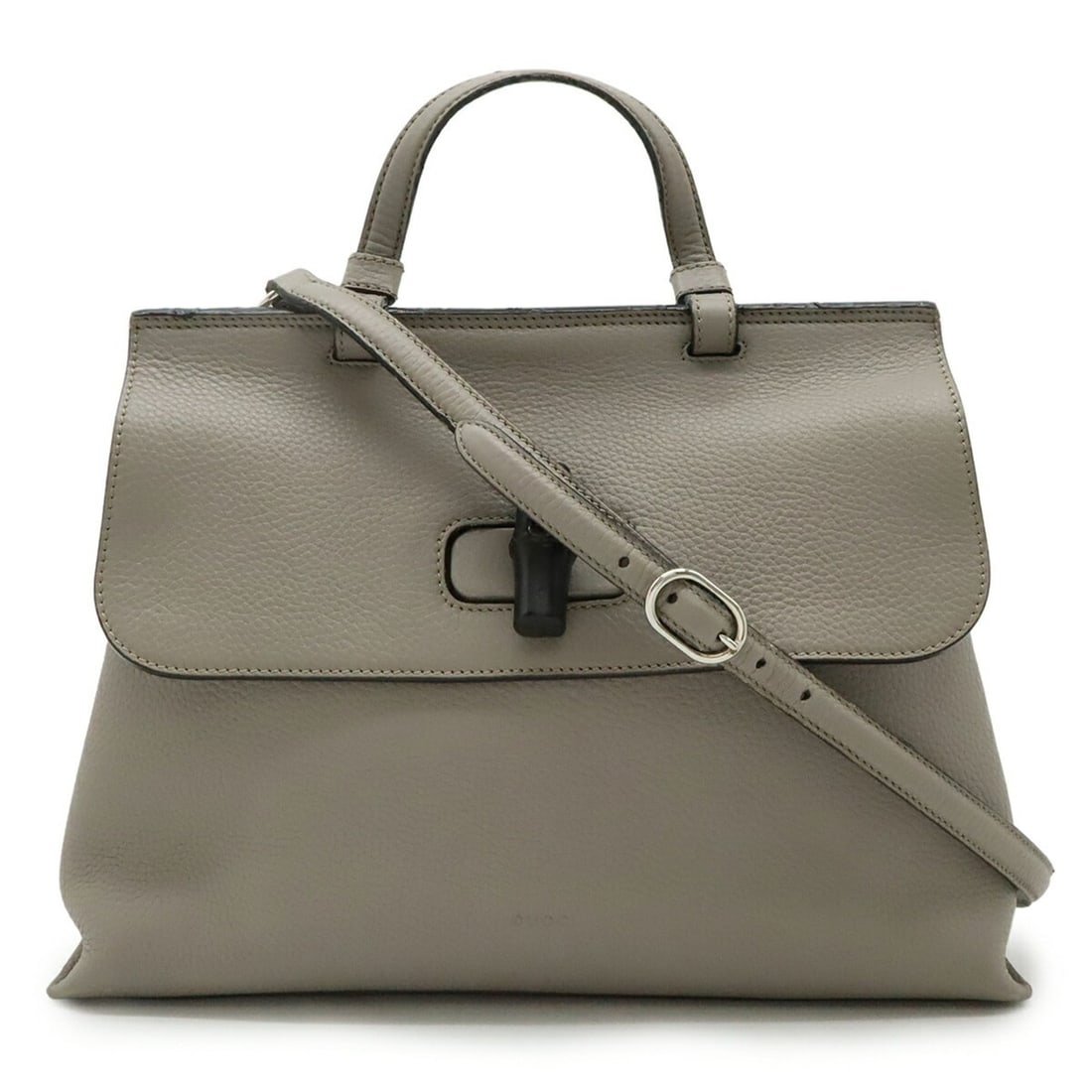 GUCCI Bamboo Daily Medium Bag, Handbag/Shoulder Leather, Gray, 392013: --- Catalog ---Category: SizeSize (HxWxD): 23.5cm x 27.5cm x 12cm / 9.25'' x 10.82'' x 4.72''Category: DesignType: Handbag, Shoulder bagColor: GrayGender: WomenMaterial: Bamboo , Leather Category: Gen
