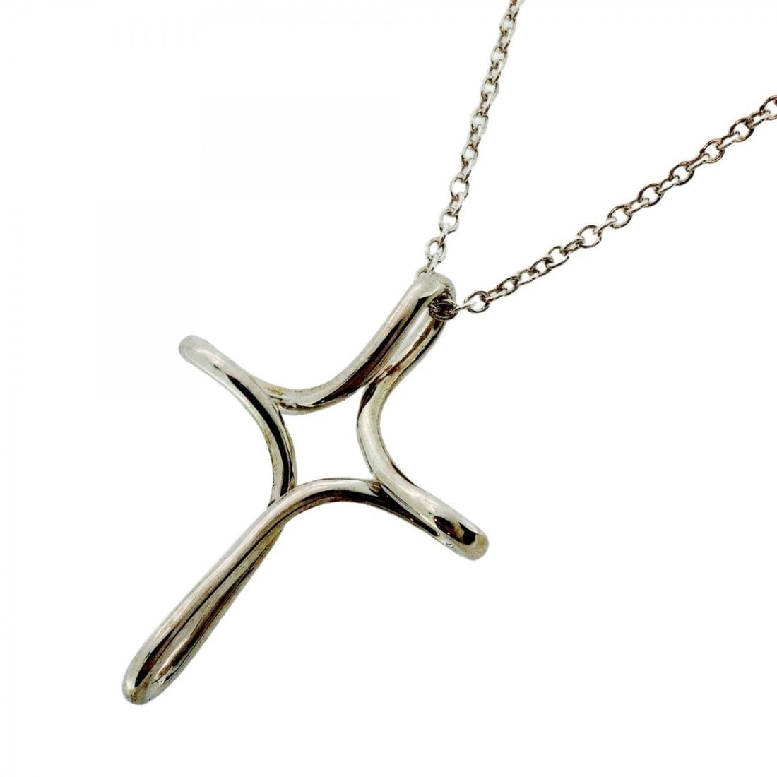 Tiffany Infinity Cross Necklace, Silver 925, Women's: --- Catalog ---Category: SizePendant Size: 38.5mm x 28.5mm / 1.51'' x 1.12''Neck Circumference: 45.5 cm / 17.91''Category: DesignGender: WomenMaterial: Silver 925Necklace Type: NecklaceCategory: Gener