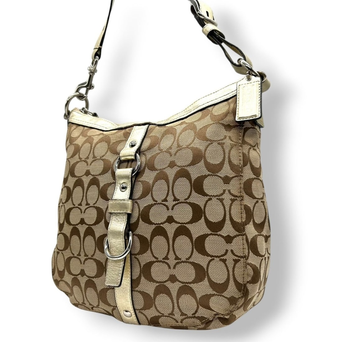 Coach Signature Shoulder Bag/Handbag F14446 Canvas Leather Beige Gold Women's Size s84: --- Catalog ---Category: SizeSize (HxWxD): 27cm x 28cm x 8cm / 10.62'' x 11.02'' x 3.14''Category: DesignType: Handbag, Shoulder bagColor: Beige, GoldGender: WomenMaterial: Canvas , Leather Category: