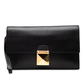 Valentino Rockstud Clutch Bag in Black Leather for Women.
