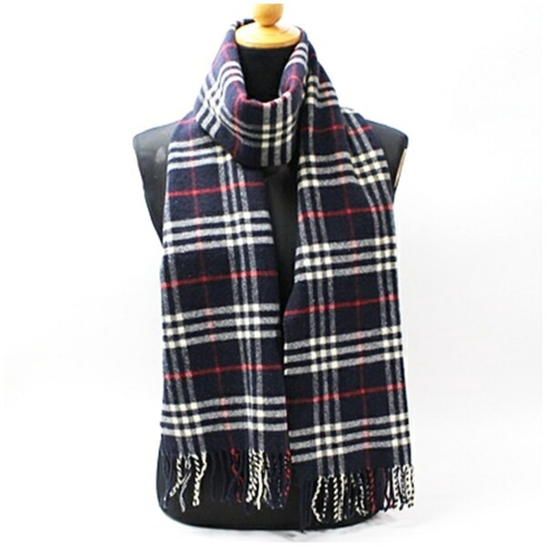 Burberry Wool Scarf, Navy x Check, 184 30 cm, for Men and Women: --- Catalog ---Category: SizeSize (LxW): 1.84m x 30cm / 72.44'' x 11.81''Category: DesignType: ShawlColor: NavyGender: Men,WomenMaterial: Wool Category: GeneralBrand: Burberry--- Item List ---Section: