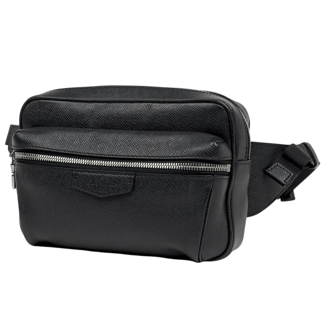 Louis Vuitton Taiga Noir (Black) Bumbag, Outdoor Waist Bag, Body M33438, Men's: --- Catalog ---Category: DesignType: Fanny packColor: Black, NoirGender: MenMaterial: Taiga leather Category: GeneralLine: TaigaBrand: Louis Vuitton--- Item List ---Section: ConditionSmell: Other Insi