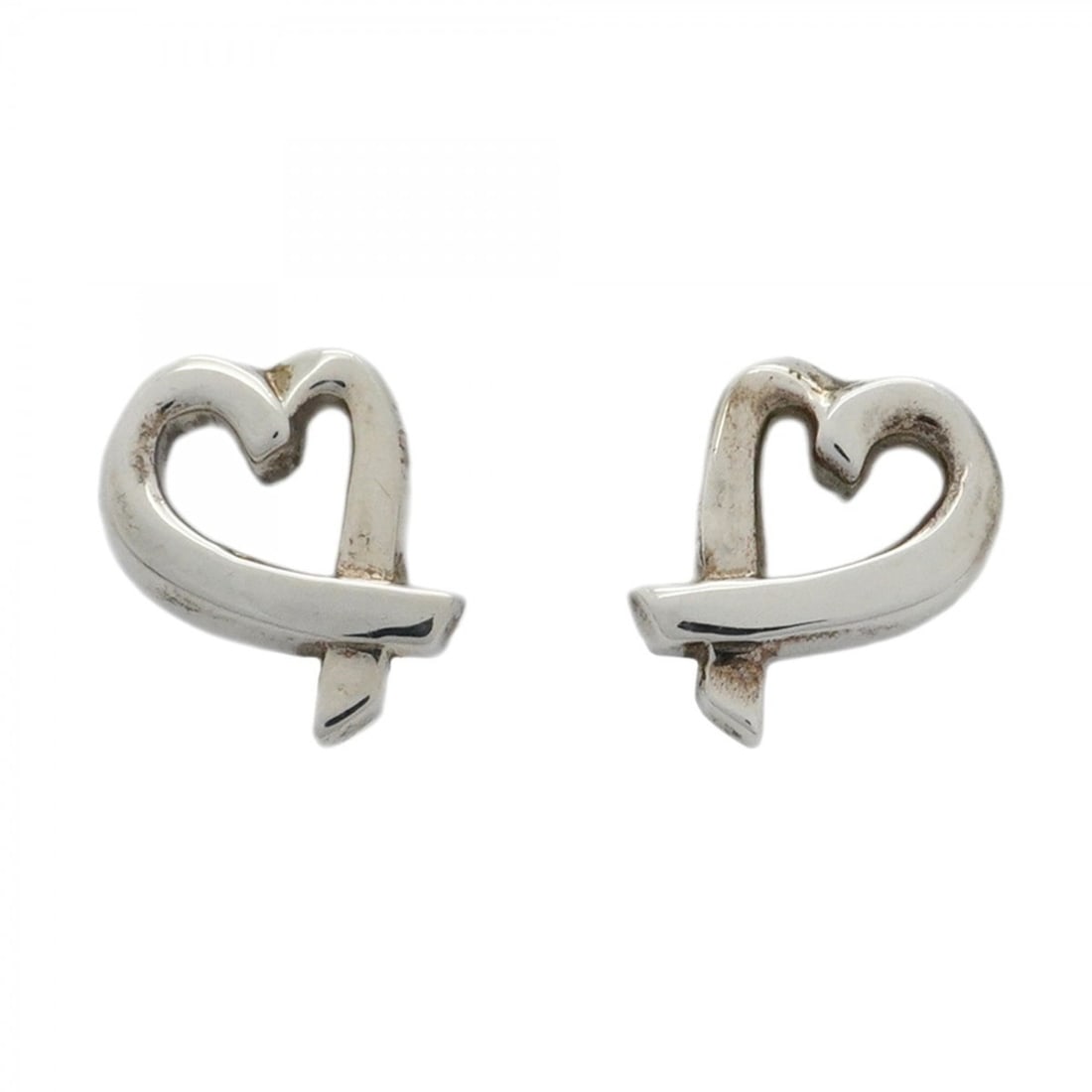 Tiffany Loving Heart Earrings, Silver 925, Women's: --- Catalog ---Category: SizeSize (HxWxD): 10.30mm x 7.90mm / 0.41'' x 0.31''Category: DesignType: Stud earringsGender: WomenMaterial: Silver 925Category: GeneralBrand: Tiffany--- Item List ---Section