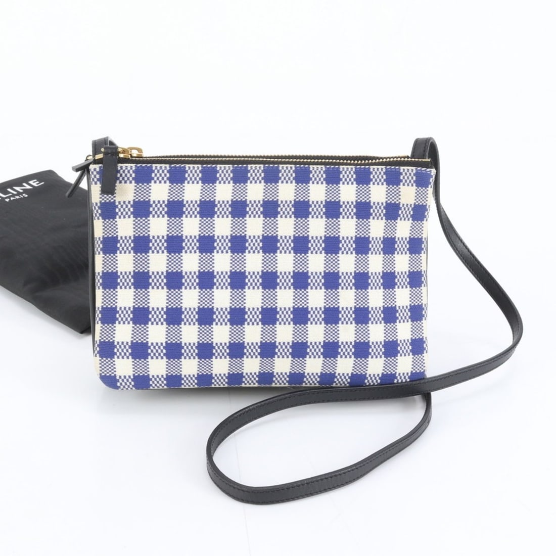 Celine Trio Small Check Leather Shoulder Bag/Crossbody Bag with Gold Hardware for Women: --- Catalog ---Category: SizeSize (HxWxD): 15cm x 21cm x 5cm / 5.9'' x 8.26'' x 1.96''Category: DesignType: Shoulder bagColor: BlueGender: WomenMaterial: Leather Category: GeneralBrand: CelineCountry