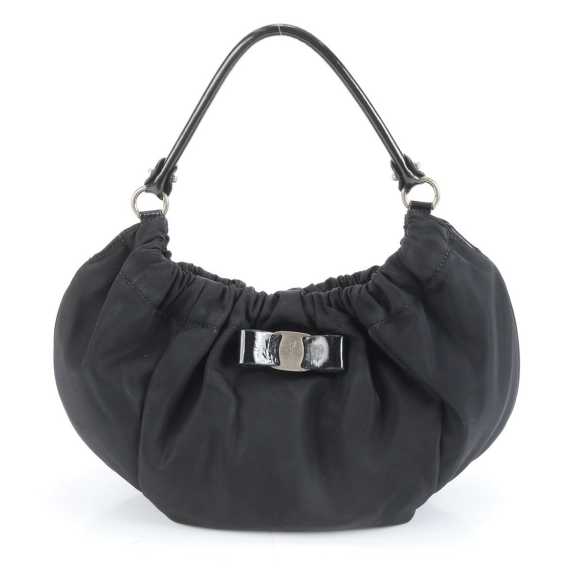 Salvatore Ferragamo Vara Ribbon Leather and Nylon Shoulder Bag, Black, Women's: --- Catalog ---Category: SizeSize (HxWxD): 25cm x 32cm x 11cm / 9.84'' x 12.59'' x 4.33''Category: DesignType: Shoulder bagColor: BlackGender: WomenMaterial: Leather , Nylon Category: GeneralBrand: Sa