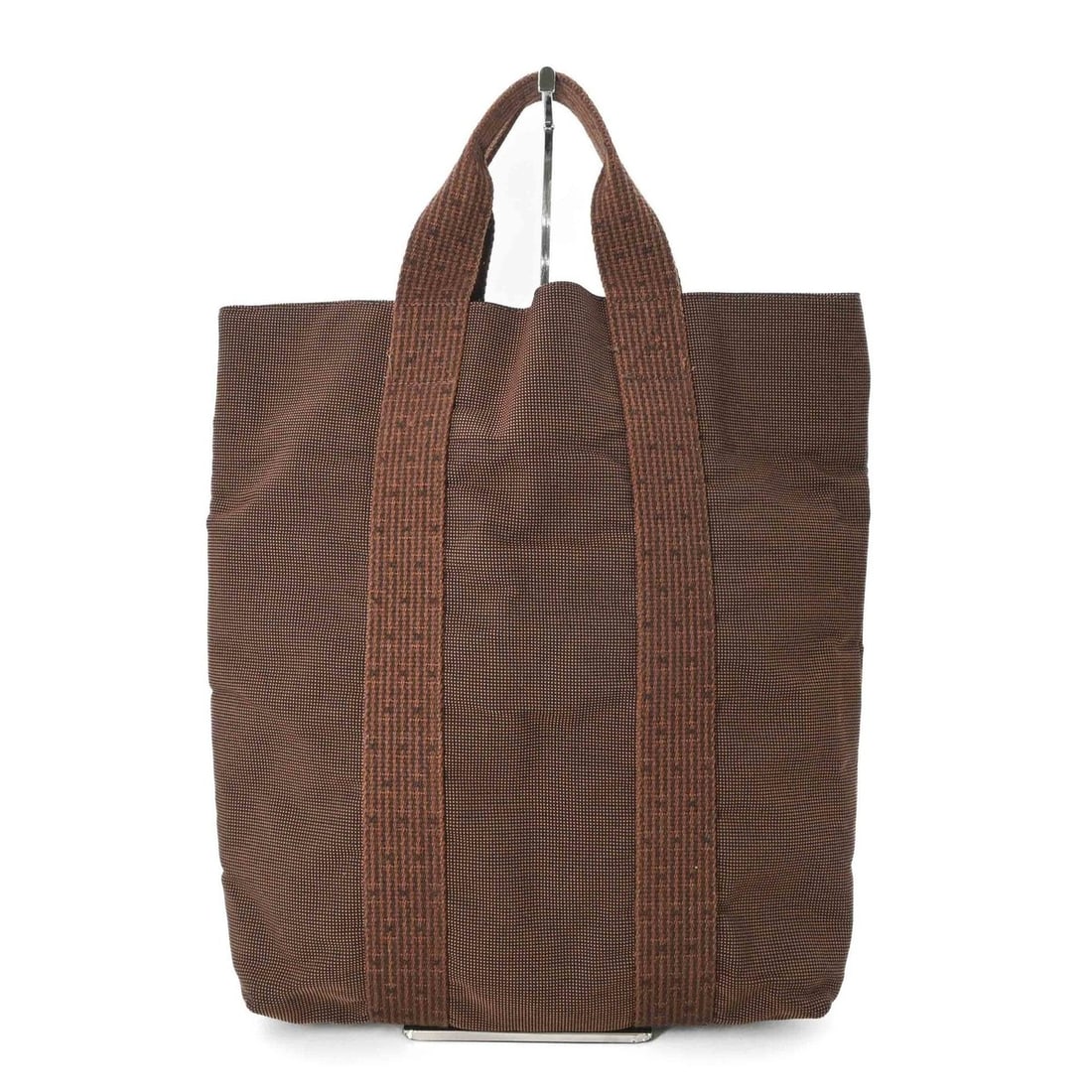 HERMES Airline Cabas Tote Bag, Brown Canvas: --- Catalog ---Category: SizeSize (HxWxD): 40cm x 36cm x 6.5cm / 15.74'' x 14.17'' x 2.55''Category: DesignType: Tote bagColor: BrownGender: WomenMaterial: Canvas Category: GeneralBrand: Hermes--- Ite