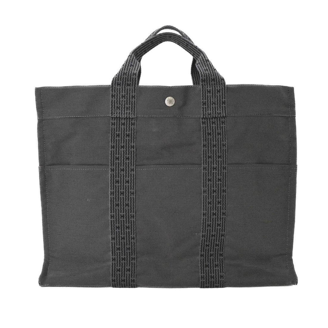 HERMES Air Line Tote Bag MM Gray Nylon Canvas for Men and Women: --- Catalog ---Category: SizeSize (HxWxD): 33cm x 42cm x 10cm / 12.99'' x 16.53'' x 3.93''Category: DesignType: Tote bagColor: GrayGender: Men,WomenMaterial: Nylon canvas Category: GeneralBrand: Herme