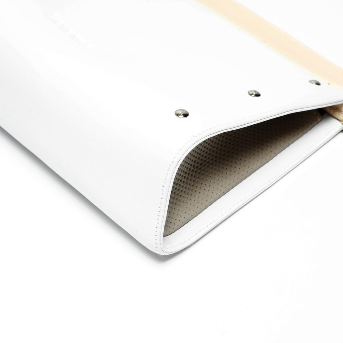 LOEWE Leather Pouch White - 7