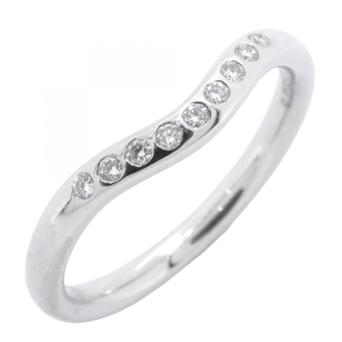 Tiffany ring with curved band, Pt950 platinum, and diamonds, size 8, for women: --- Catalog ---Category: SizeJP Size: 8US Size: 4.5Category: DesignType: Band ringStone: DiamondGender: WomenMaterial: Platinum 950Category: GeneralBrand: Tiffany--- Item List ---Section: ConditionRan