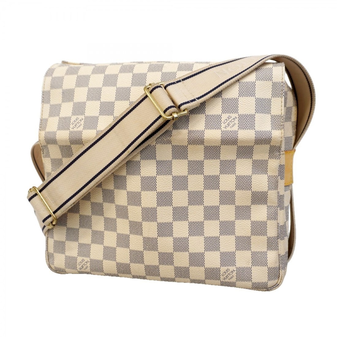 Louis Vuitton Shoulder Bag Damier Azur Naviglio N51189 White Men's: --- Catalog ---Category: SizeSize (HxWxD): 25cm x 27cm x 14.5cm / 9.84'' x 10.62'' x 5.7''Category: DesignType: Shoulder bagColor: WhiteGender: MenCategory: GeneralMPN: N51189Brand: Louis Vuitton--- I