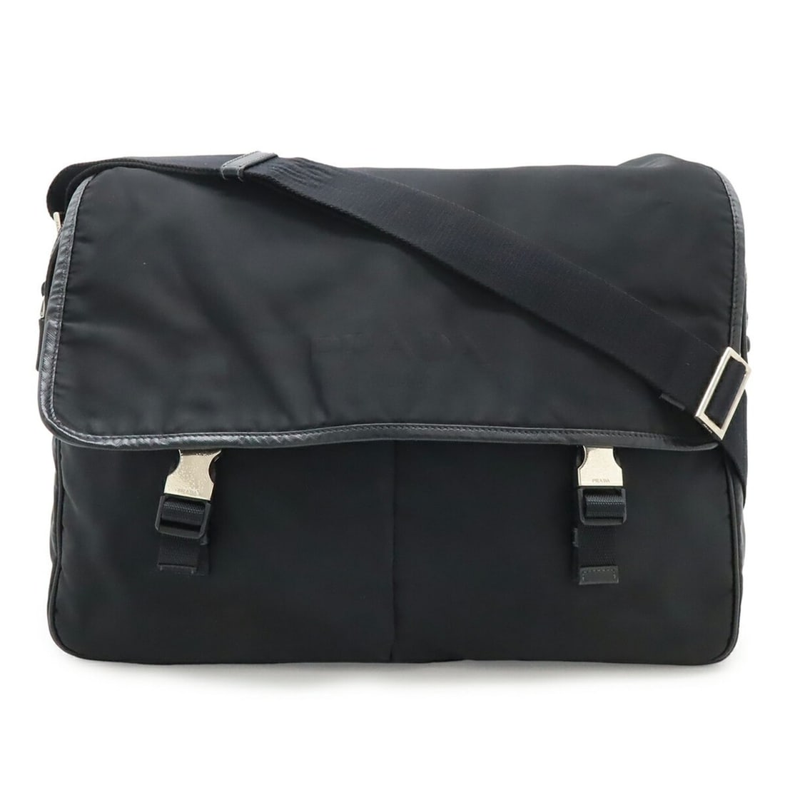 PRADA Prada Shoulder Bag Nylon Leather NERO Black: --- Catalog ---Category: SizeSize (HxWxD): 30cm x 39cm x 17cm / 11.81'' x 15.35'' x 6.69''Category: DesignType: Shoulder bagColor: Black, NeroGender: Women,MenMaterial: Nylon , Leather Category: Gener