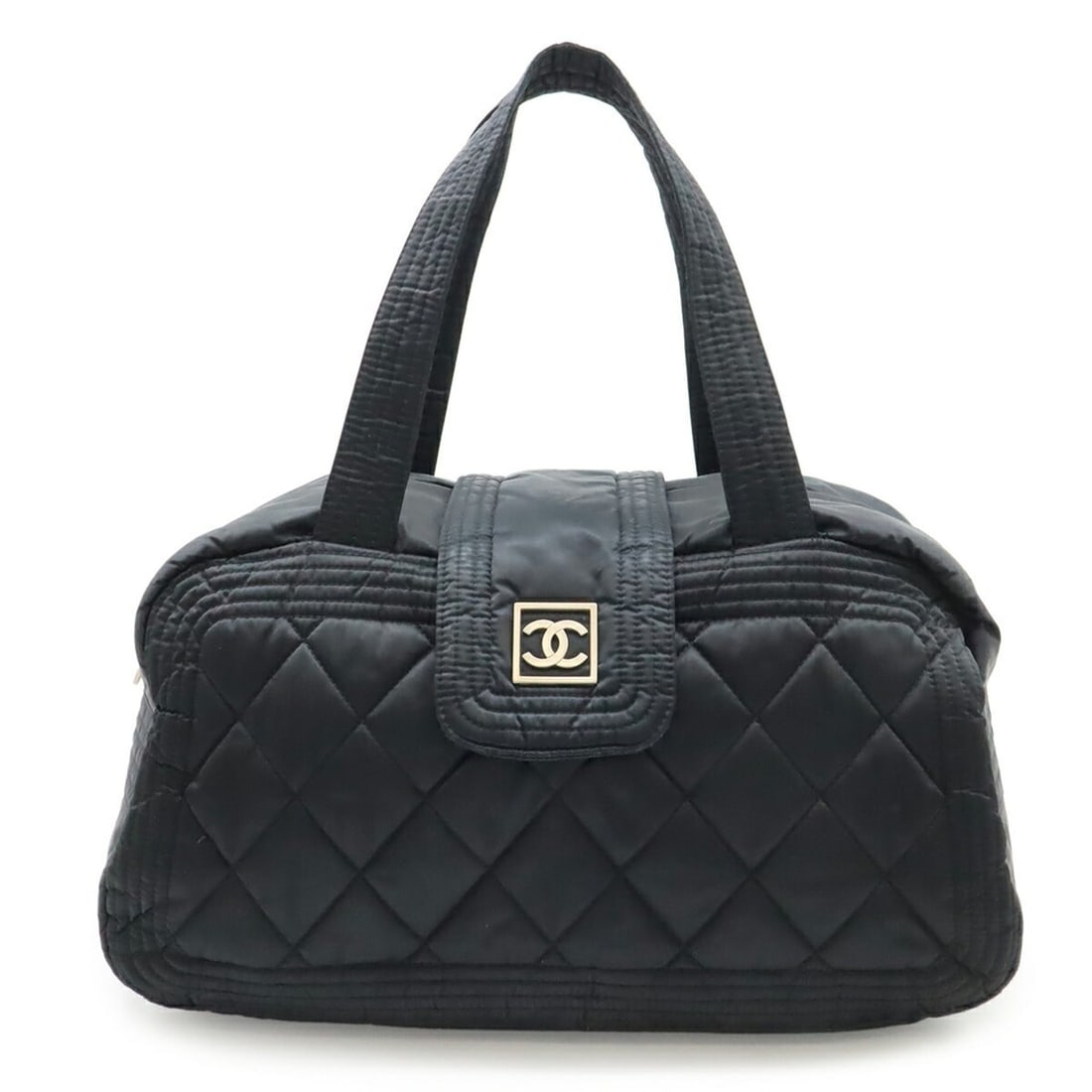 CHANEL Sport Line Coco Mark Quilted Mini Boston Tote Bag Shoulder Nylon Black A29853: --- Catalog ---Category: SizeSize (HxWxD): 20cm x 37cm x 18cm / 7.87'' x 14.56'' x 7.08''Category: DesignType: Shoulder bag, Tote bagColor: BlackGender: Men,WomenMaterial: Quilting , Nylon Category: G
