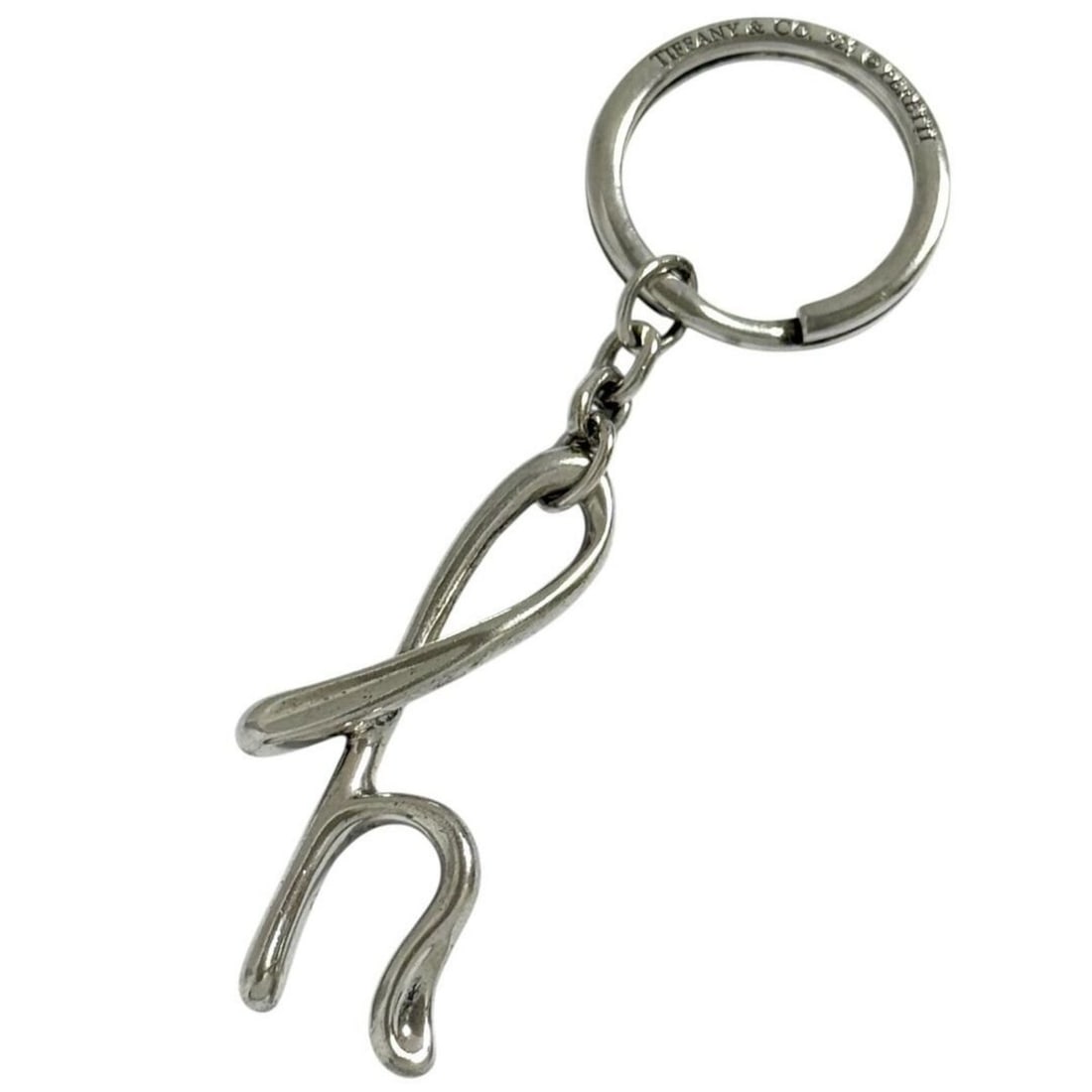 Tiffany Men's/Women's Initial H Keychain/Key Ring/Letter: --- Catalog ---Category: SizeSize (HxWxD): 9cm x 2.8cm / 3.54'' x 1.1''Category: DesignType: KeyringGender: Men,WomenMaterial: Silver 925Category: GeneralBrand: Tiffany--- Item List ---Section: Condit