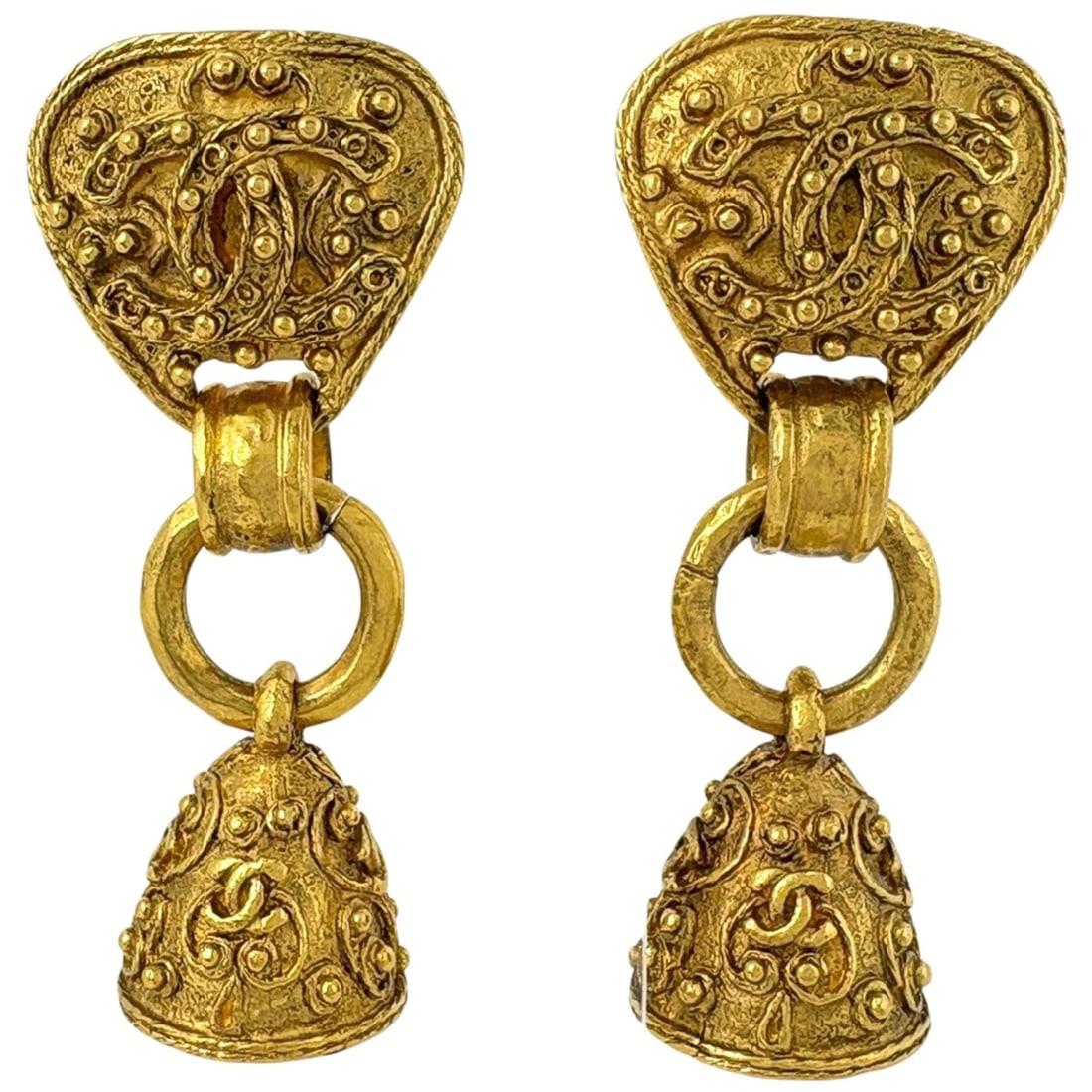 CHANEL Coco Mark Bell Swing Earrings, GP Gold, Women's: --- Catalog ---Category: SizeSize (HxWxD): 60.00mm x 24.00mm / 2.36'' x 0.94''Category: DesignType: Clip earringsColor: GoldFinish: Gold platedGender: WomenCategory: GeneralBrand: Chanel--- Item List