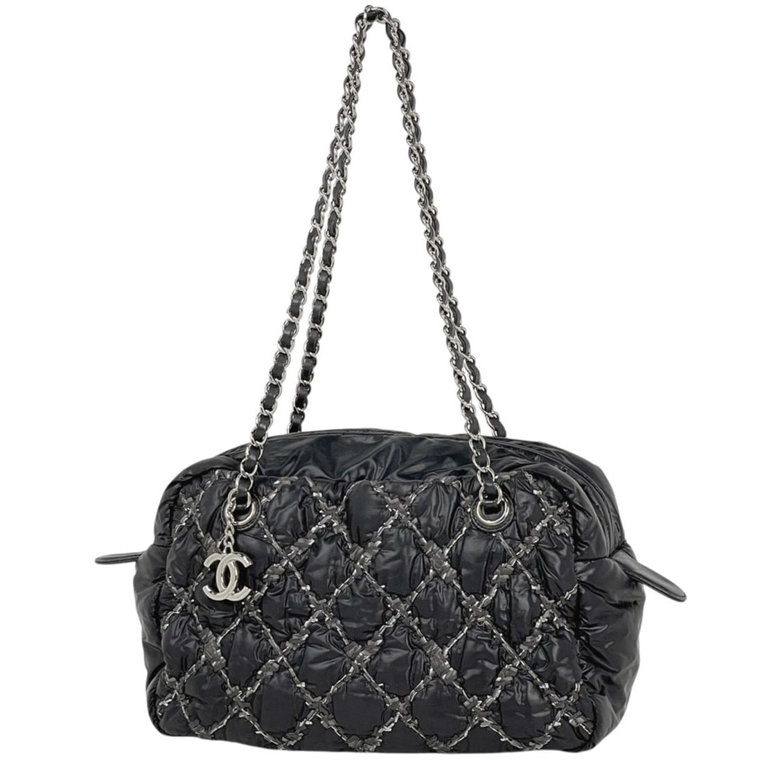 CHANEL Parisian Chain Shoulder Bag with Coco Mark, Nylon Tote Bag, Black, Women's: --- Catalog ---Category: SizeSize (HxWxD): 17cm x 28cm x 12.5cm / 6.69'' x 11.02'' x 4.92''Category: DesignType: Shoulder bag, Tote bagColor: BlackGender: WomenMaterial: Nylon , Leather Category: Gene
