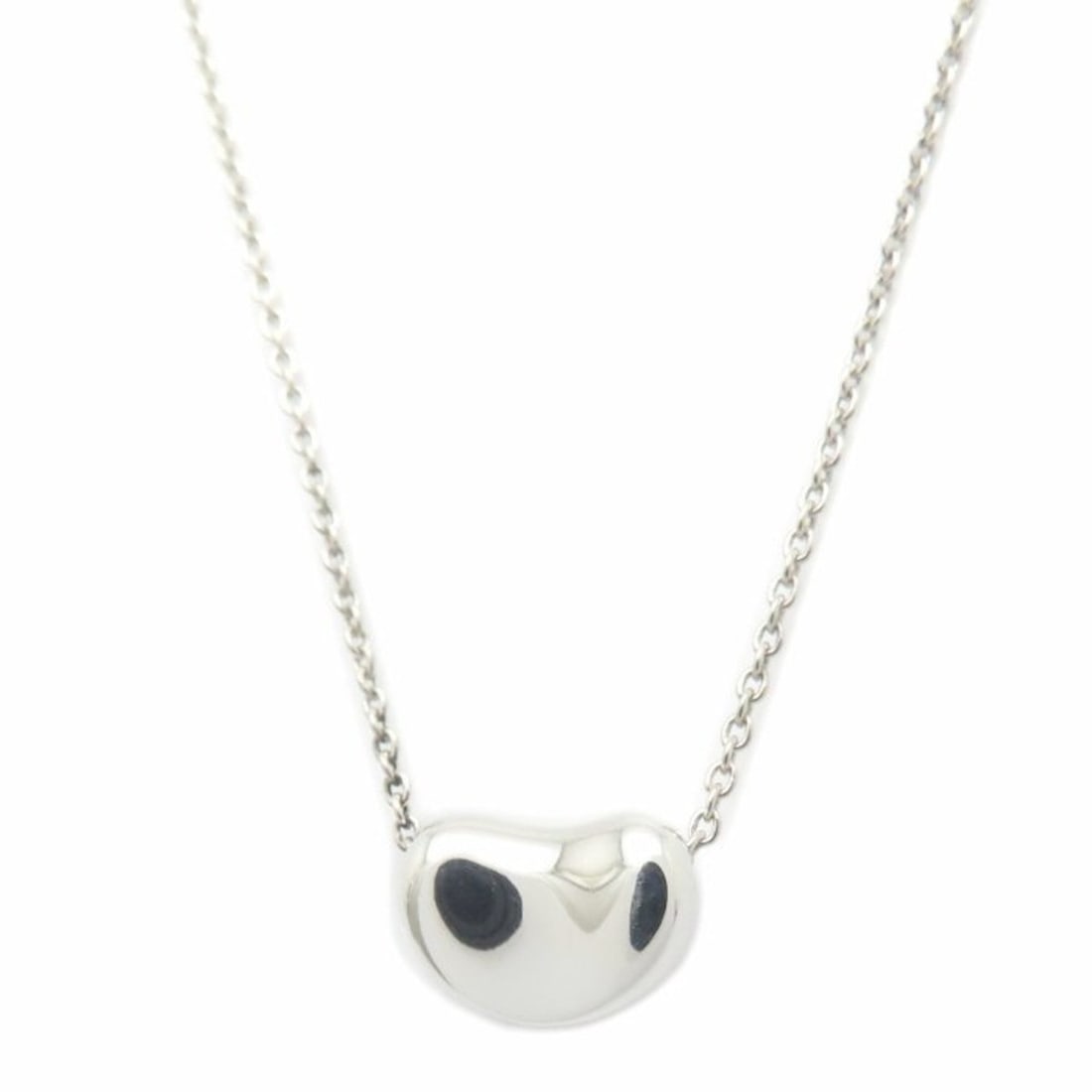 TIFFANY & Co. Tiffany Bean Necklace by Elsa Peretti, SV925, Women's, 294899: --- Catalog ---Category: SizePendant Size: 7mm x 10.7mm / 0.27'' x 0.42''Neck Circumference: 40.5 cm / 15.94''Category: DesignGender: WomenMaterial: Silver 925Necklace Type: NecklaceCategory: GeneralB