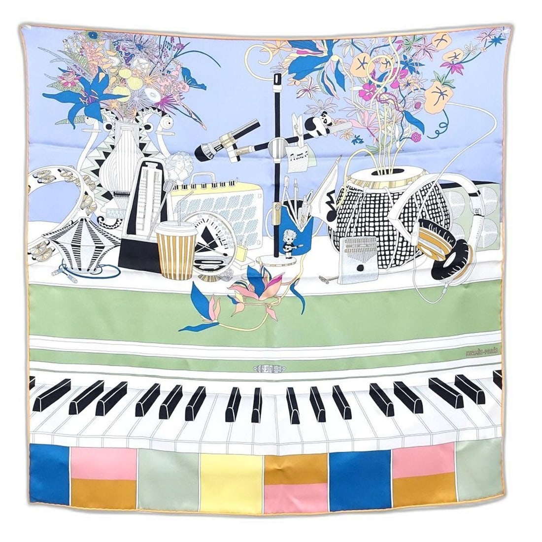 HERMES Carré 70 Scarf, Un Studio Silk, Orange, Women's, 181908: --- Catalog ---Category: SizeSize (LxW): 65cm x 65cm / 25.59'' x 25.59''Category: DesignType: ScarfColor: Multi-color, OrangeGender: WomenMaterial: Silk Category: GeneralBrand: Hermes--- Item List ---