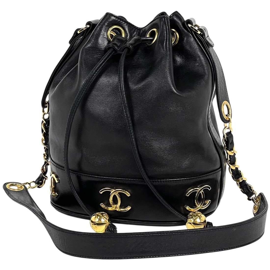 CHANEL Triple Coco Mark Chain Shoulder Bag, Drawstring Style, Leather, Black, Women's: --- Catalog ---Category: SizeSize (HxWxD): 24cm x 20cm x 14.5cm / 9.44'' x 7.87'' x 5.7''Category: DesignType: Shoulder bagColor: BlackGender: WomenMaterial: Leather Category: GeneralBrand: Chanel---