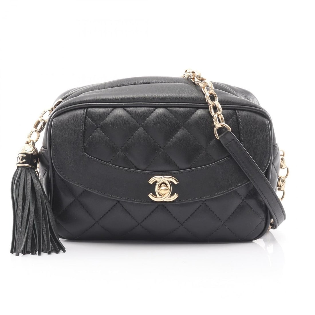CHANEL Diana Flap Matelasse Shoulder Bag in Lambskin Leather, Black: --- Catalog ---Category: SizeSize (HxWxD): 12cm x 19cm x 8cm / 4.72'' x 7.48'' x 3.14''Category: DesignType: Shoulder bagColor: BlackGender: WomenMaterial: Leather Hardware Color: GoldLeather/Fur Type