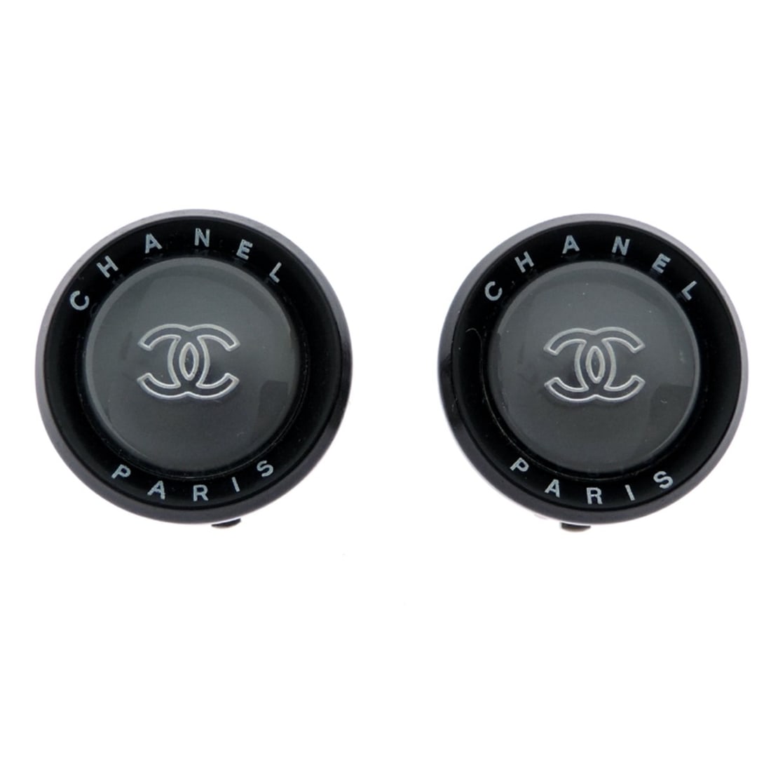 Chanel Coco Mark Earrings (No Elastic Backing) Women's Plastic Black: --- Catalog ---Category: SizeSize (HxWxD): 20.10mm x 20.10mm / 0.79'' x 0.79''Category: DesignType: Clip earringsColor: Black, SilverGender: WomenMaterial: Metal, PlasticCategory: GeneralBrand: Chanel