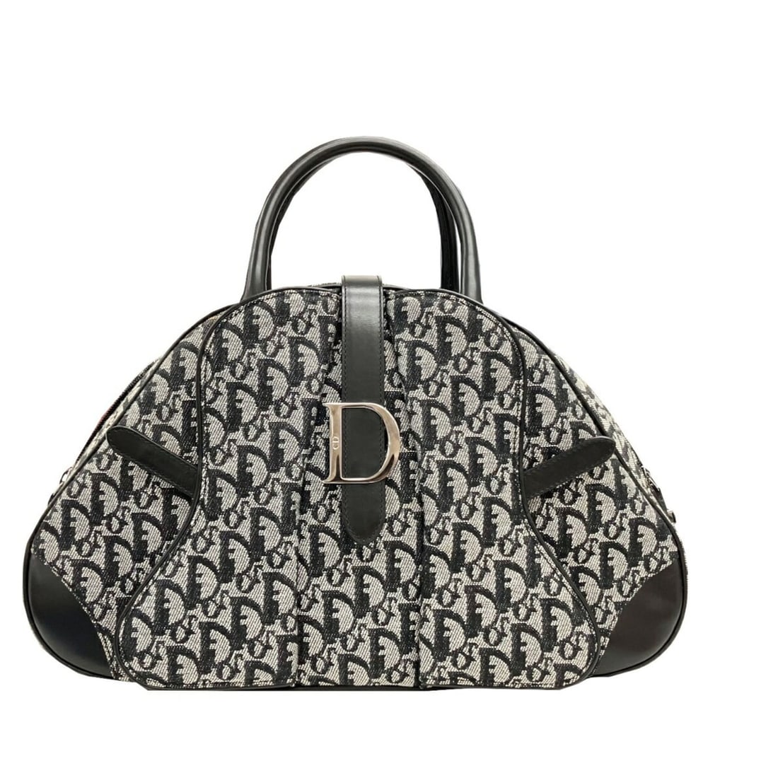 Christian Dior Double Saddle Bag Trotter Canvas Black Handbag: --- Catalog ---Category: SizeSize (HxWxD): 24cm x 40cm x 13cm / 9.44'' x 15.74'' x 5.11''Category: DesignType: HandbagColor: BlackGender: WomenMaterial: Canvas Category: GeneralLine: TrotterBrand: Chr