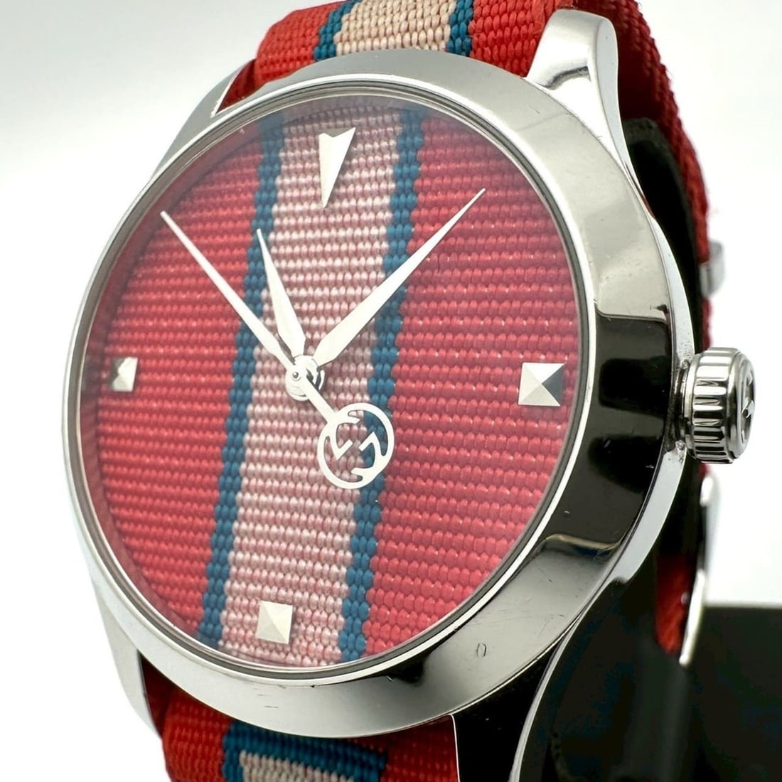 GUCCI G-Timeless YA1264070/126.4 Stainless Steel Nylon Quartz Multi-Red Men's Watch (1 of 14)