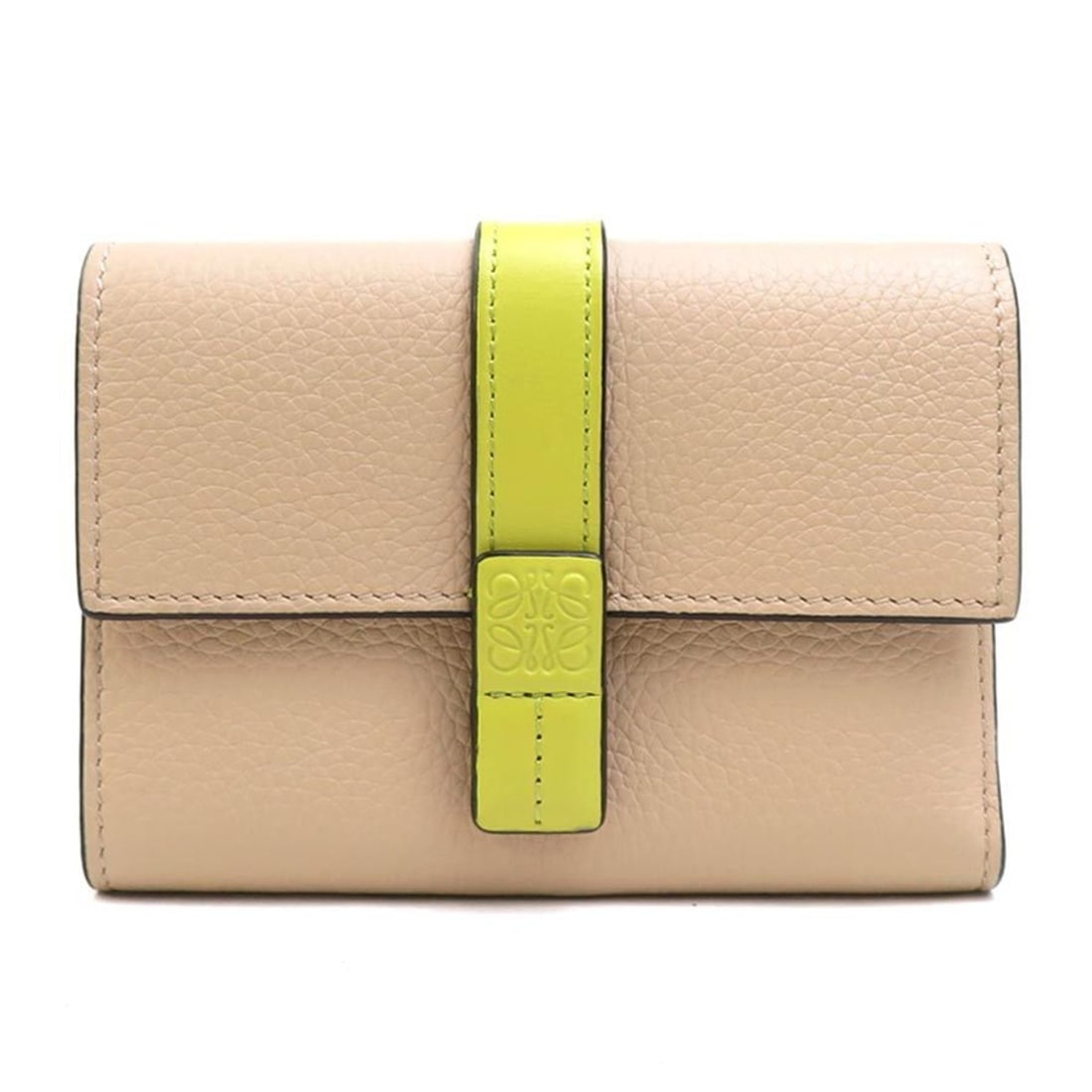 LOEWE Tri-fold Wallet Leather Beige x Yellow Women's h31857j: --- Catalog ---Category: SizeSize (HxWxD): 8.2cm x 11.5cm x 2cm / 3.22'' x 4.52'' x 0.78''Category: DesignType: Wallet (tri-fold)Color: Beige, YellowGender: WomenMaterial: Leather Category: GeneralBra