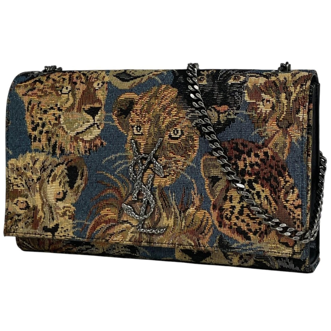 Yves Saint Laurent logo chain shoulder bag with animal print. YSL Gobelin canvas in brown, blue, and: --- Catalog ---Category: SizeSize (HxWxD): 15cm x 24cm x 5cm / 5.9'' x 9.44'' x 1.96''Category: DesignType: Shoulder bagColor: Black, Blue, BrownGender: WomenMaterial: Canvas Category: GeneralMPN: 419