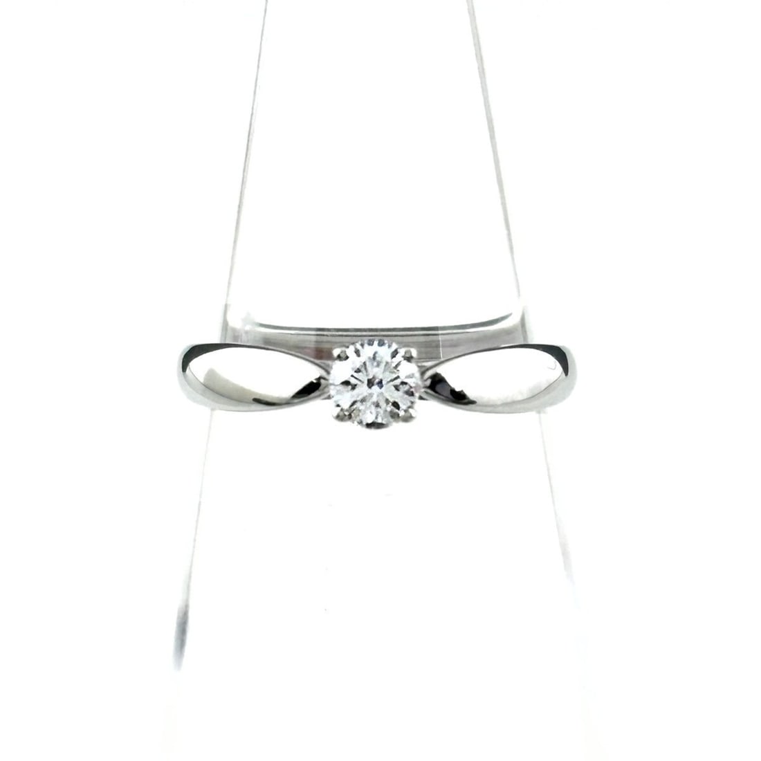 Tiffany & Co. Harmony Ring, Platinum, Pt950, Diamond, Women's: --- Catalog ---Category: SizeWeight: 3.1g / 0.1oz.JP Size: 5.5US Size: 3.5Category: DesignType: Band ringMetal: PlatinumStone: DiamondGender: WomenMetal Purity: Platinum950Weight (ct.): 0.19Category: