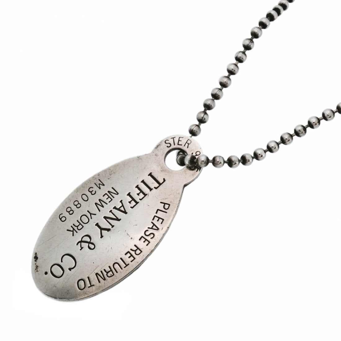 Tiffany Necklace Return to Tag Ball Chain Silver 925 Women's: --- Catalog ---Category: SizePendant Size: 42.4mm x 20.8mm / 1.66'' x 0.81''Neck Circumference: 87 cm / 34.25''Category: DesignGender: WomenMaterial: Silver 925Necklace Type: NecklaceCategory: General