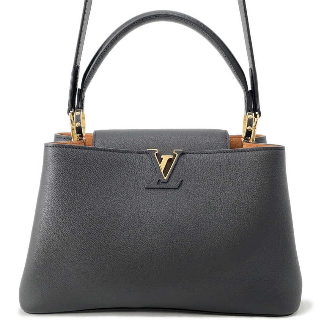 Louis Vuitton Capucines Souple MM Calfskin Handbag M14370 LOUIS VUITTON 2-way Black: --- Catalog ---Category: SizeWeight: 1.12kg / 2.46lb.Size (HxWxD): 22cm x 32cm x 11.5cm / 8.66'' x 12.59'' x 4.52''Strap Length: 82cm - 124cm / 32.28'' - 48.81''Category: DesignType: HandbagColor: Bla